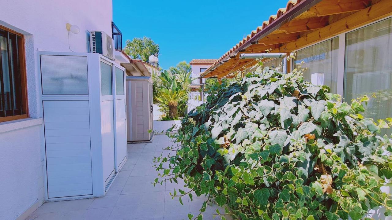Stay Sea Gem House Meneou Bagian luar foto